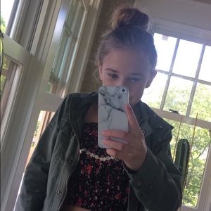 Meet your Posher, Nadia