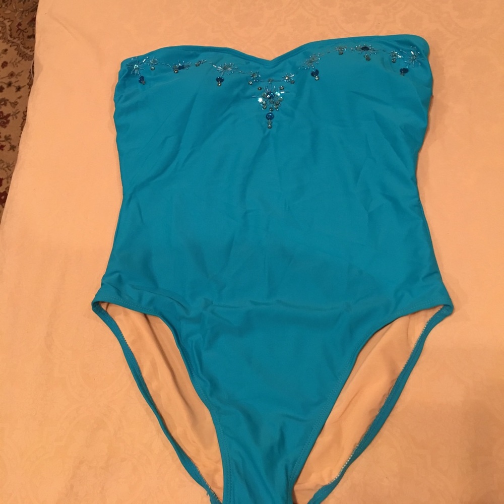 NWT! Lycra shaped one piece swim suit size 14