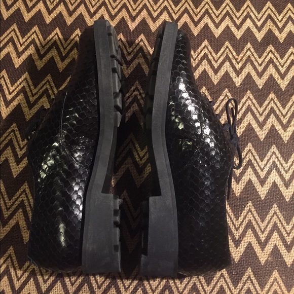 NWOT Robert Cleregie Snake skin oxfords - Picture 4 of 8
