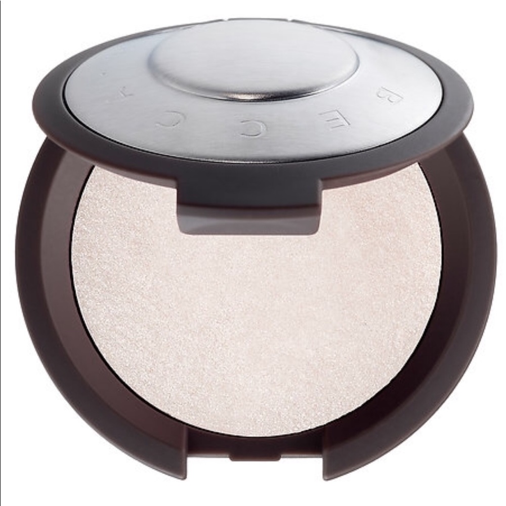 BECCA shimmering skin perfector pressed