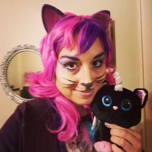 Meet your Posher, Violet