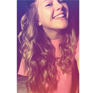 Meet your Posher, Kenna