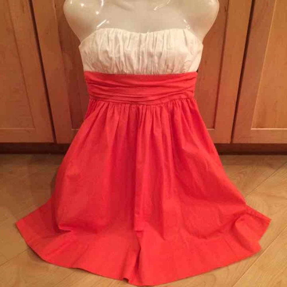 Orange white strapless dress