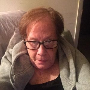 Meet your Posher, Elyse