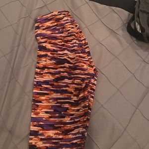 Lula roe leggings size: one size