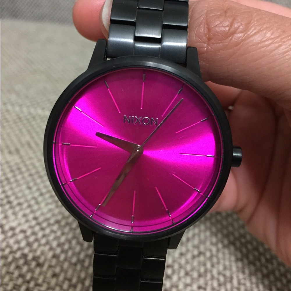 Women's Nixon: The Kensington