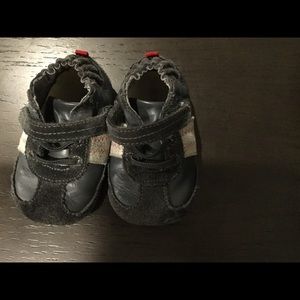 Robeez toddler shoes