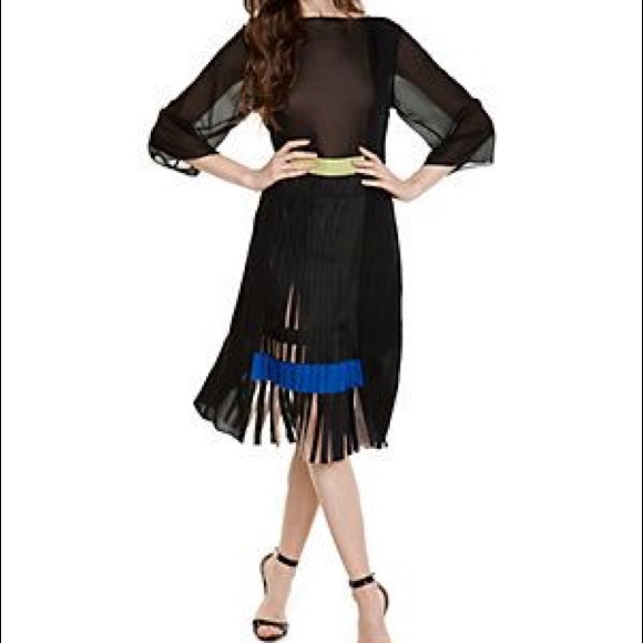BCBGMaxAzria Dresses & Skirts - BCBG MAXAZRIA Cintia Dress black xs and s