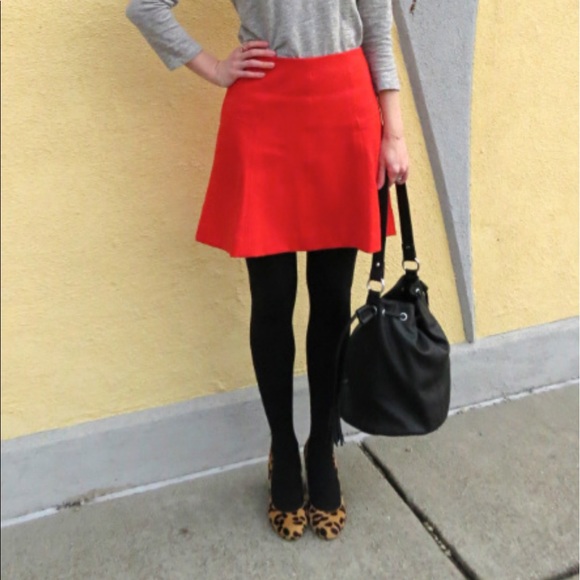 Loft ponte flippy skirt Clearance