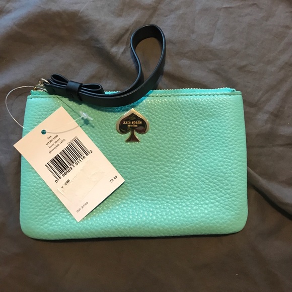 Kate Spade wristlet w/Gold logo - Picture 2 of 3