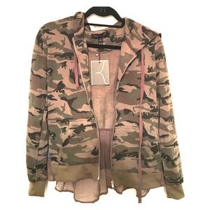 Camo zip up sweatshirt