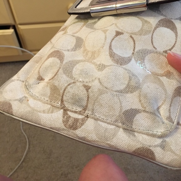 Coach Kristin Swingpack - Picture 5 of 5