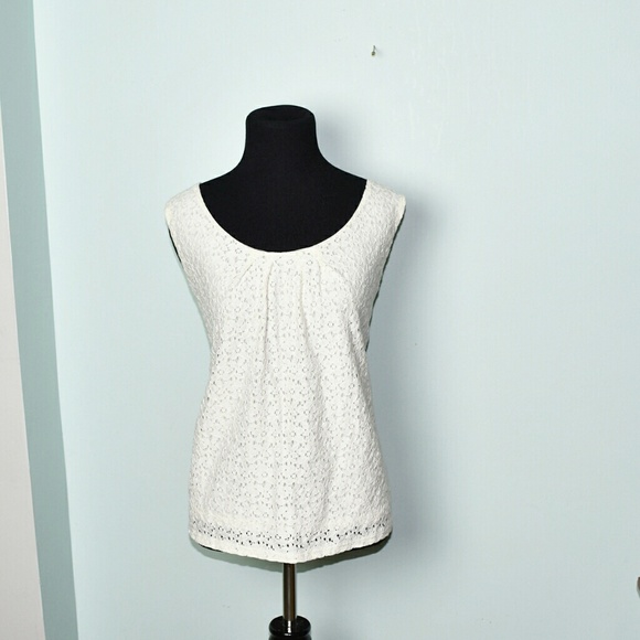 Tops - Super Cute Ivory Lace Blouse