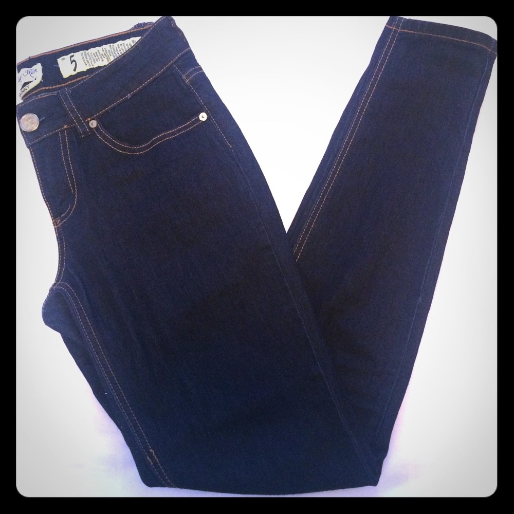 **SOLD** Indigo Rein skinny jeans