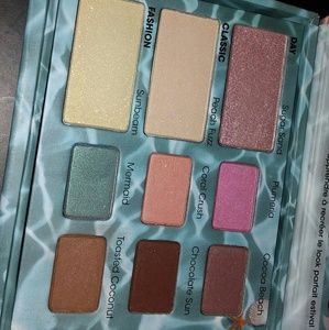 LE Too Faced Summer Eye Eyeshadow Palette!!