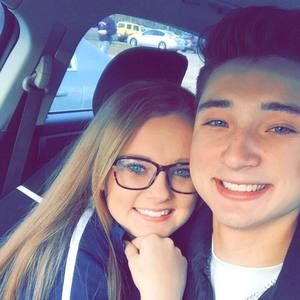 Meet your Posher, Virginia