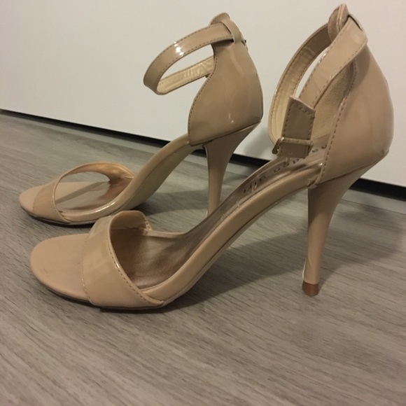 Madden girl nude heels size 8 - Picture 2 of 6
