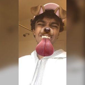 Meet your Posher, Yasir