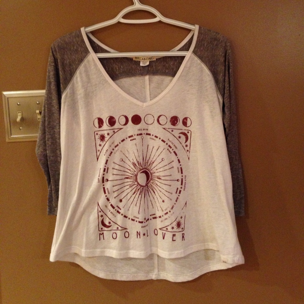 Moon 3/4 sleeve top
