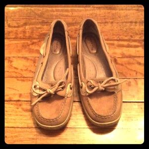 Speedy Top Siders- perfect for spring!