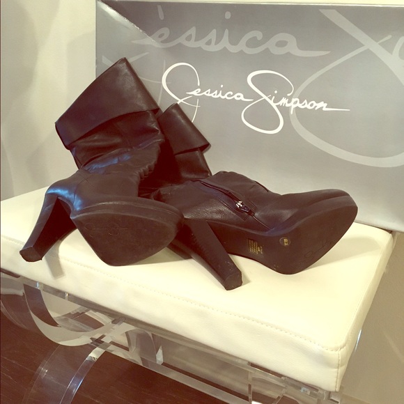 Jessica Simpson Leather Boots - Picture 1 of 2