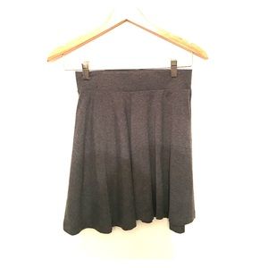 Grey skirt