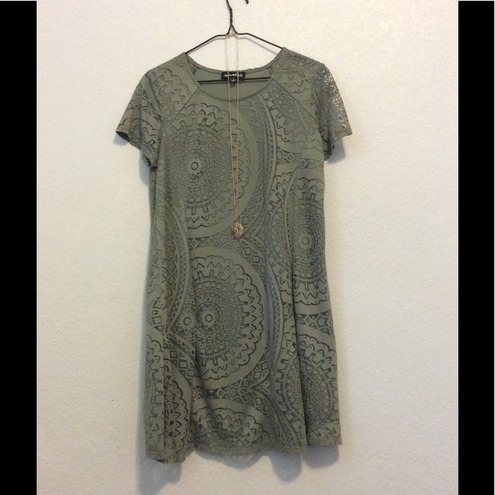 NWOT Olive Green Textured Tee Shirt Dress