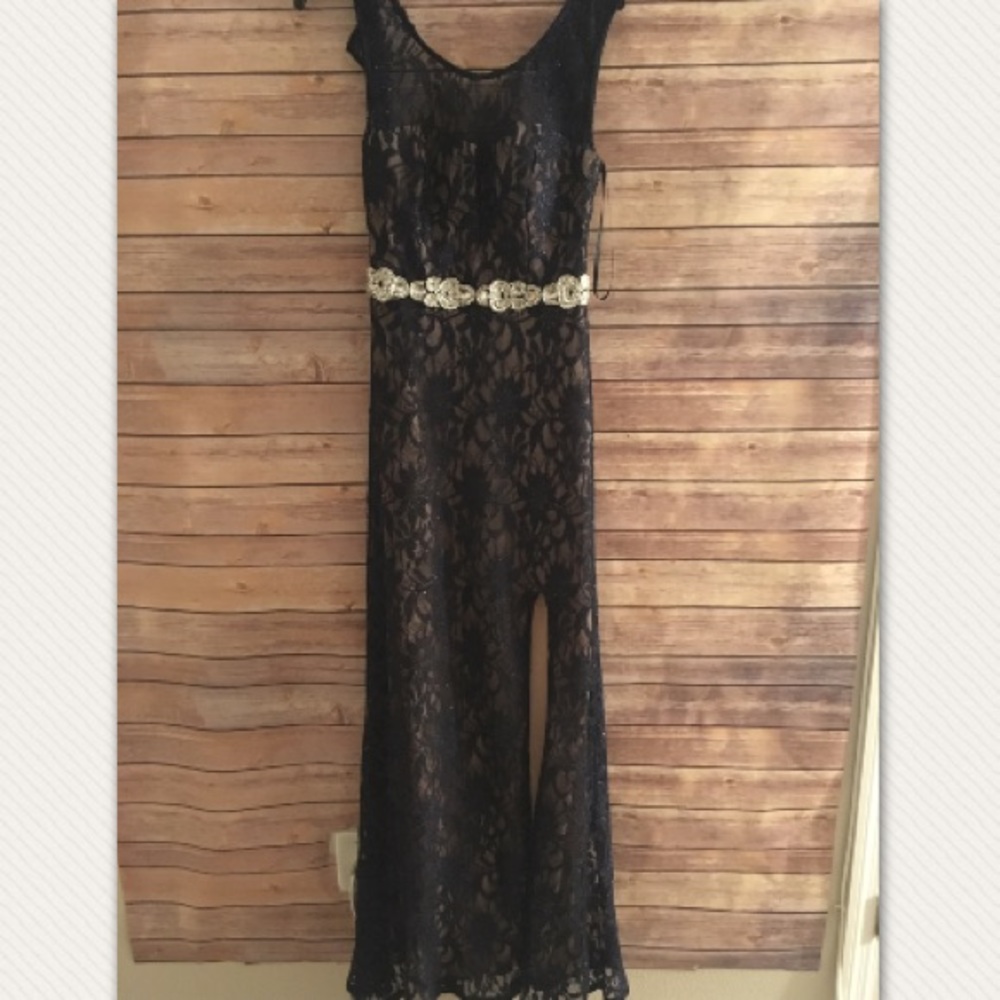City triangles Navy blue dress formal dress