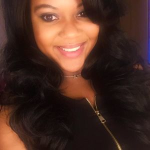 Meet your Posher, Keona
