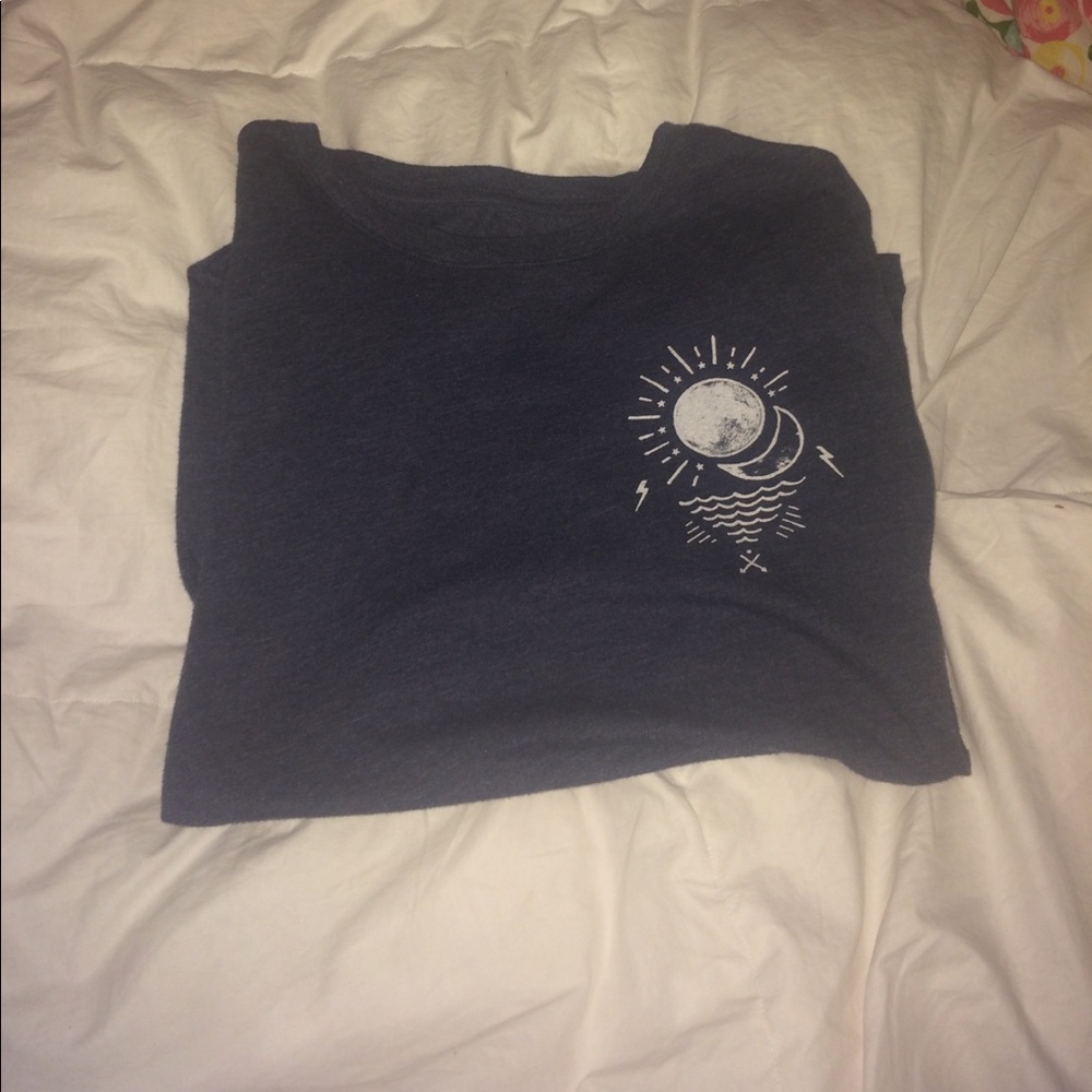 Short sleeve tee