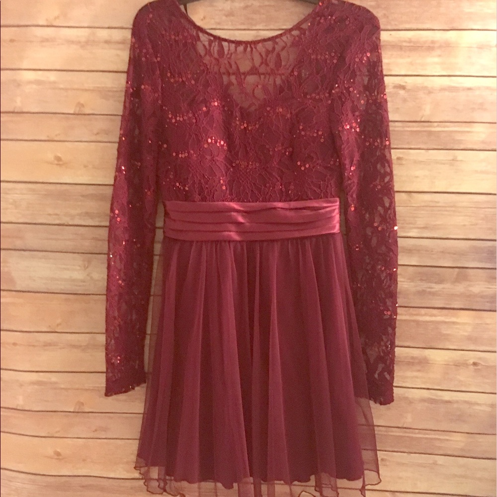 Speechless maroon formal dress