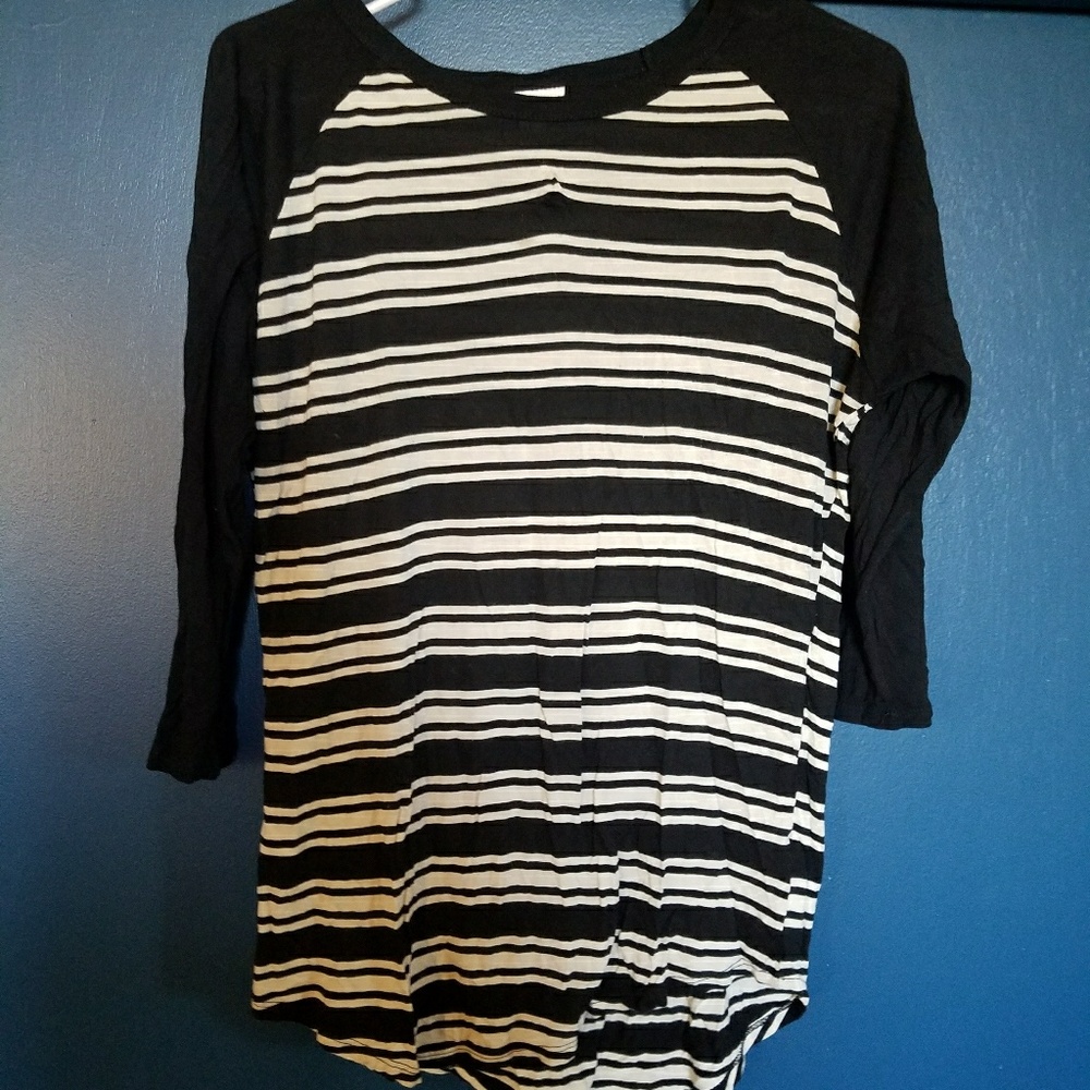 Medium lularoe randy