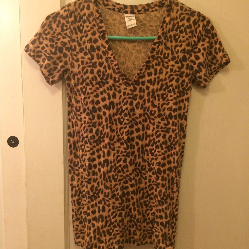PINK cheetah print v neck