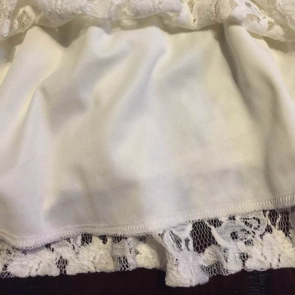 Lace one shoulder dress - Picture 3 of 3