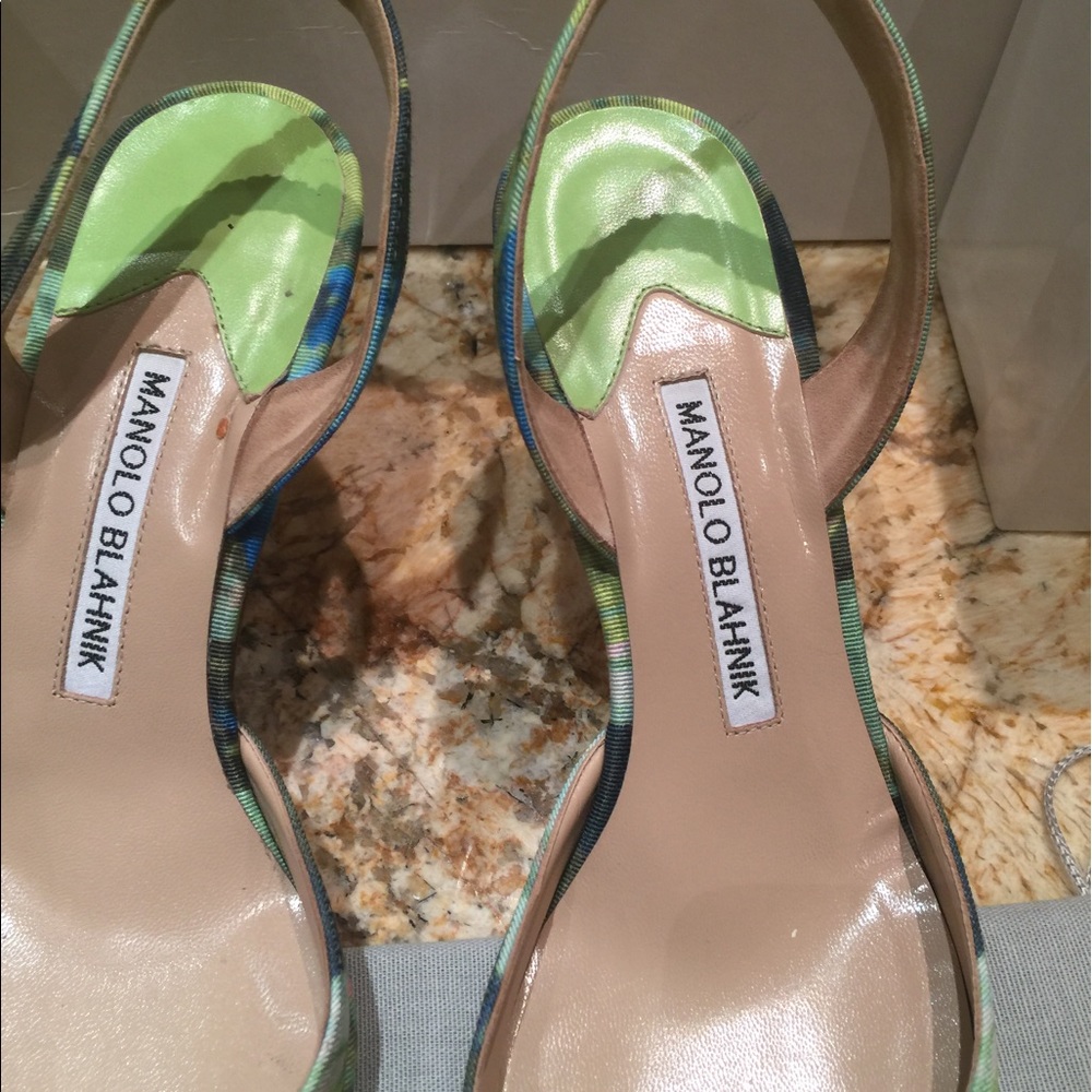 Manolo Blahnik shoes - Picture 3 of 6