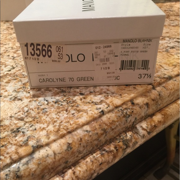 Manolo Blahnik shoes - Picture 6 of 6