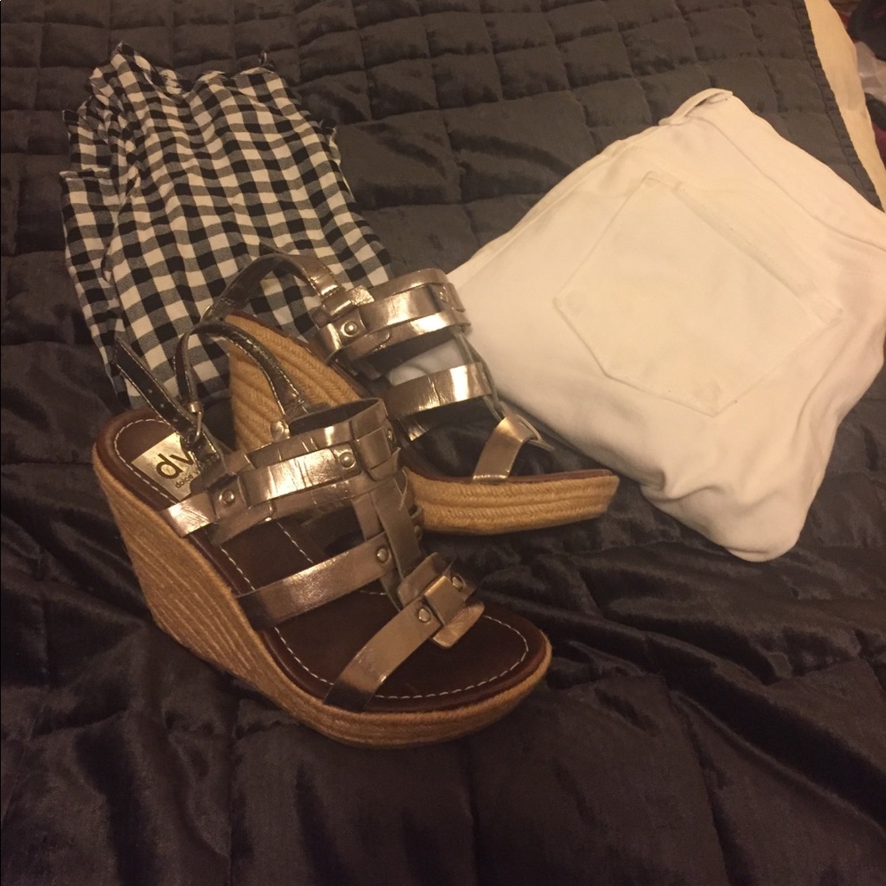 DV by Dolce Vita wedge metallic sandals.