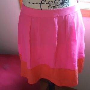 Light and vaporous skirt, gorgeous pink and orange