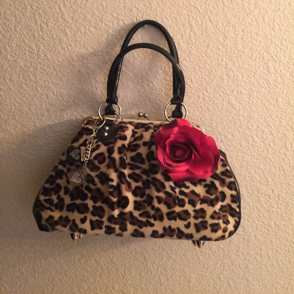 Luxdville handbag