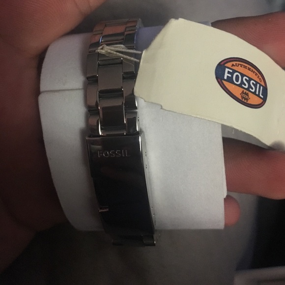 Women's fossil watch - Picture 2 of 6