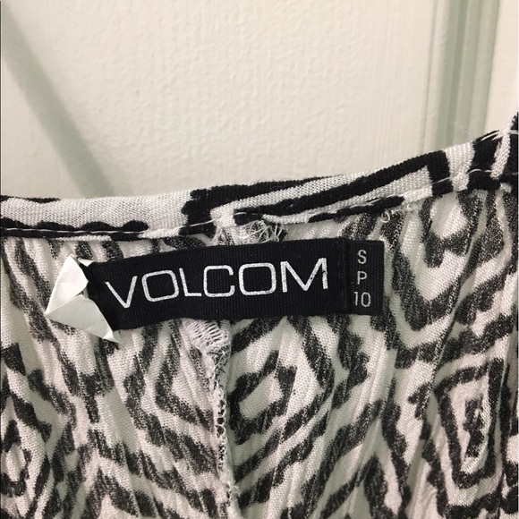 Aztec Print Dress - Picture 2 of 2