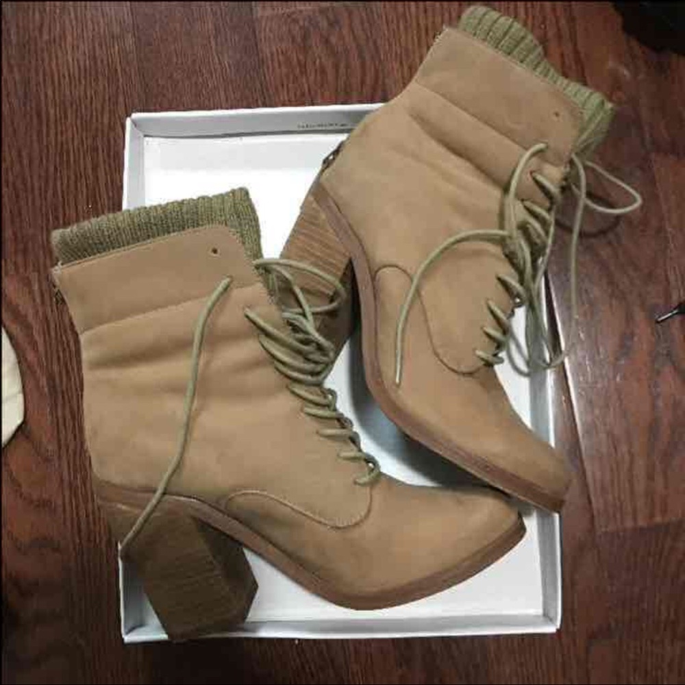 Kensie Boots size 7.5