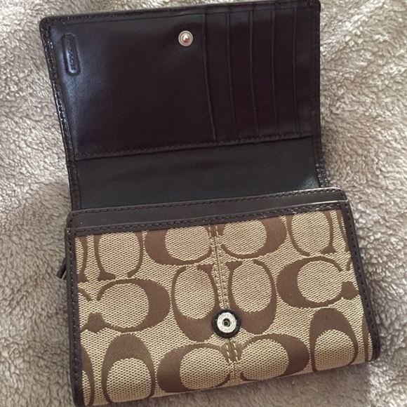 Authentic Coach Wallet - Picture 2 of 3