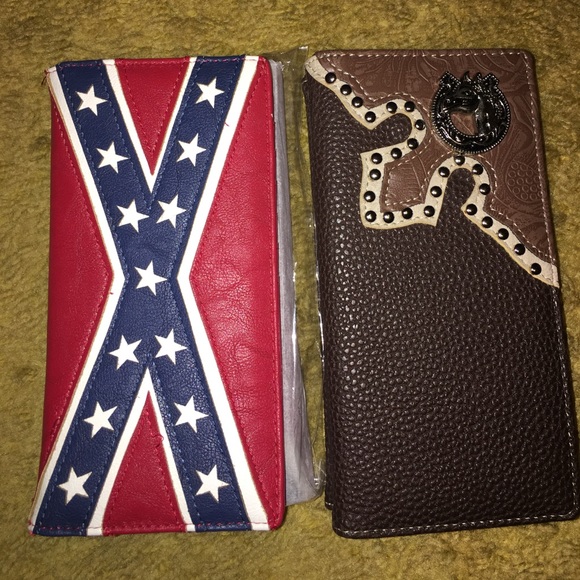 Wallets - Picture 4 of 6