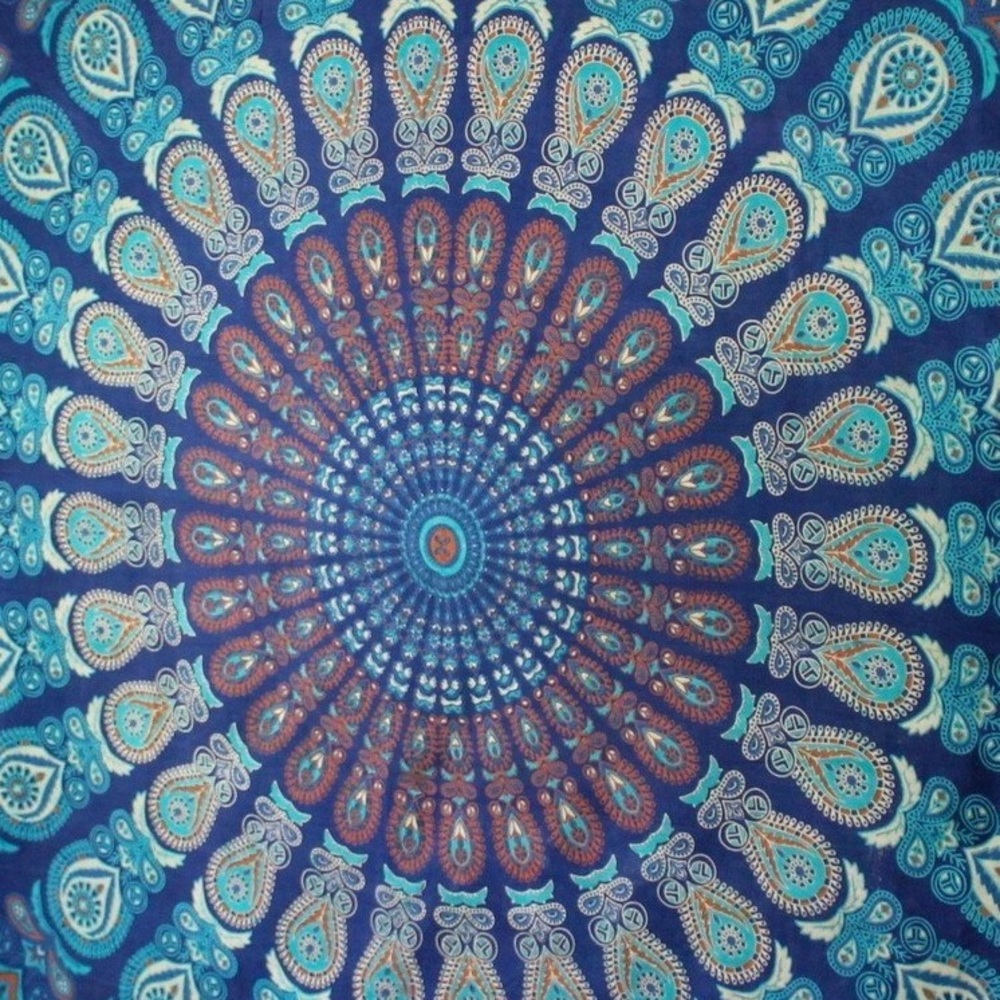 Meet your Posher, Kenzie