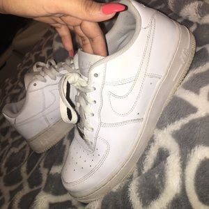 AF1 white air nikes