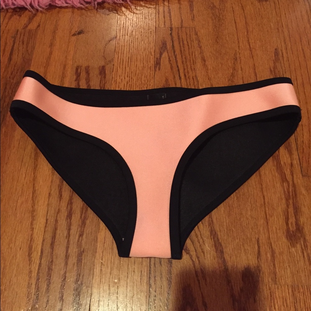 Light Pink Triangl Bikini bottoms