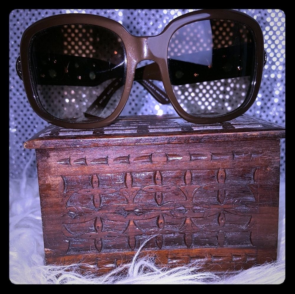 AUTHENTIC BVLGARI LIMITED EDITION SUNGLASSES