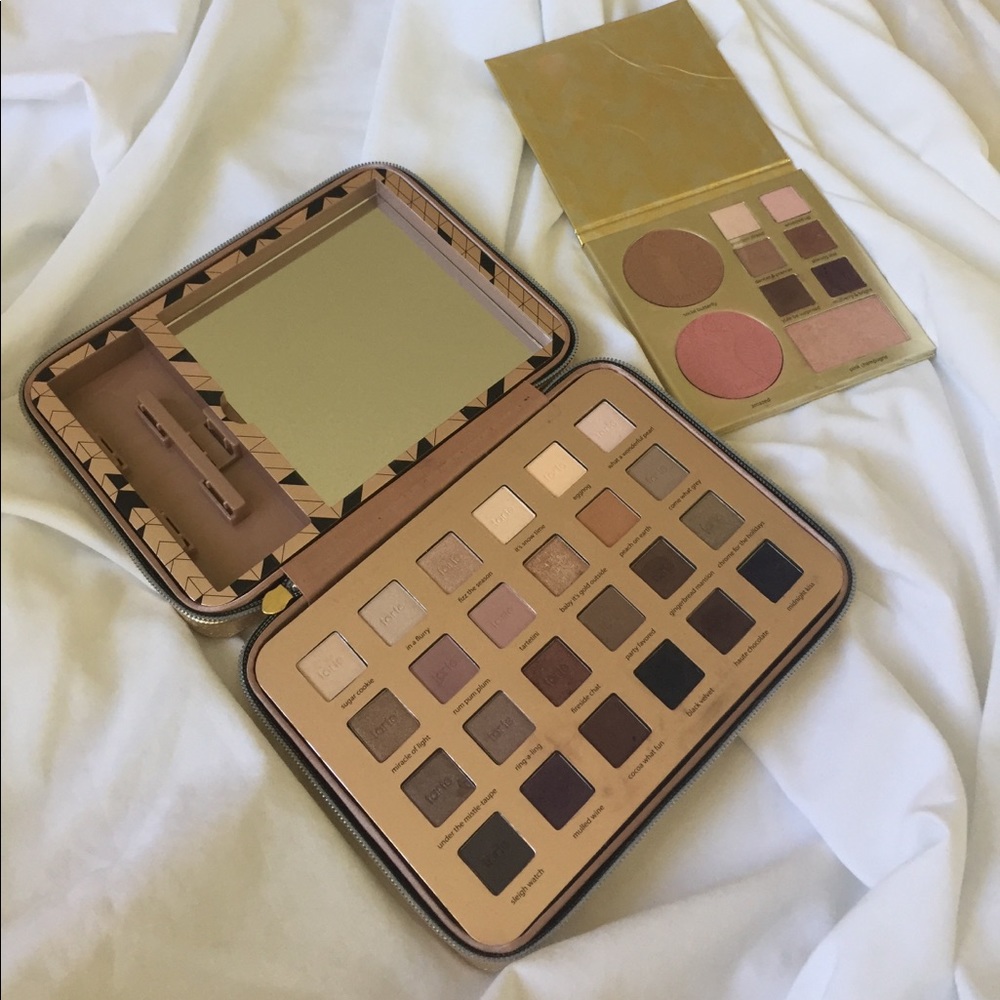 🚫SOLD🚫 TARTE's Light of the Party Collector's