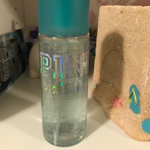 Never used perfume // cool & bright with glitter